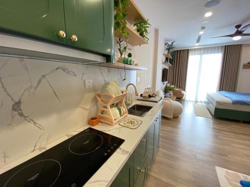 Dapur atau dapur kecil di Minh An Homestay