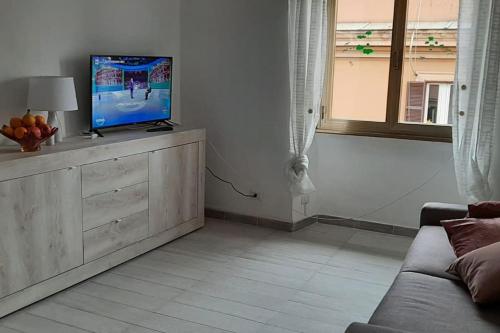 Caterina Apt San Lorenzo 2camere