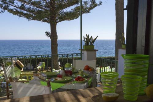 Elegant villa by Fontane Bianche - Beahost Rentals