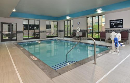 Πισίνα στο ή κοντά στο Hampton Inn & Suites Des Moines Downtown