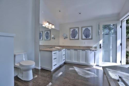 Fotografie z fotogalerie ubytování Stunning Executive Retreat 4bd 4ba v destinaci Portola Valley