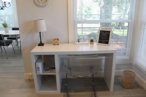 Φωτογραφία από το άλμπουμ του ☆The Oasis in Murray Hill☆ -sleeps 8- WiFi- Cozy σε Τζάκσονβιλ