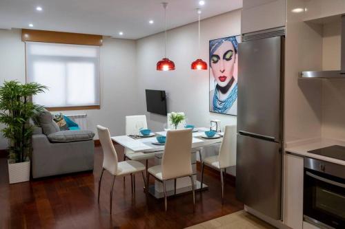 PRECIOSO ESTUDIO -CÉNTRICO-GARAJE- MODERNo