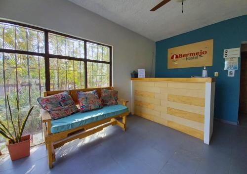 Posezení v ubytování Bermejo Hostel