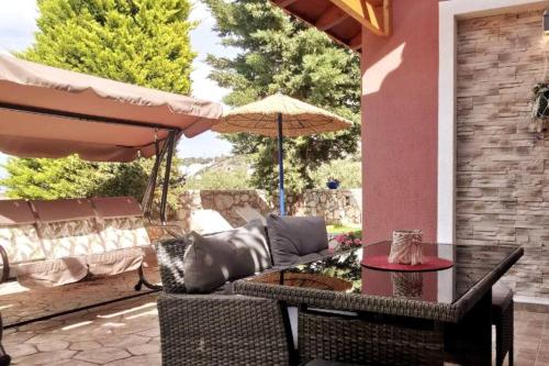 Beautiful Villa with a private pool !