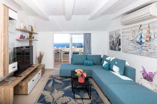 Breathtaking Sea View Apartment Near The Old City