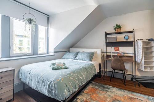 Cozy Studio #B2, Central Location