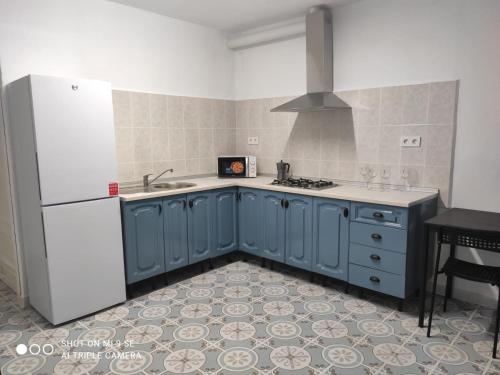Virtuvė arba virtuvėlė apgyvendinimo įstaigoje Bonito apartamento en castillo san Felipe Nijar