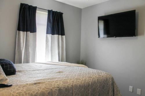Gallery image of Game Day Rental in Northport
