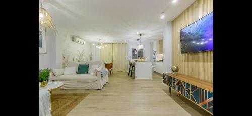 Picasso 2 Luxury