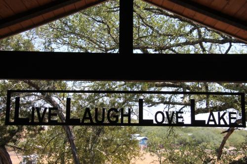 Galería fotográfica de Longview Cabin en Burnet