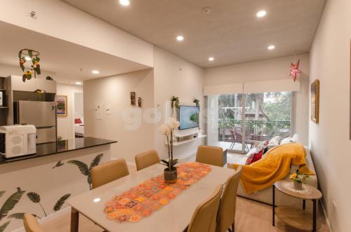 Amazing 2 bedroom apartment near Paseo La Galeria