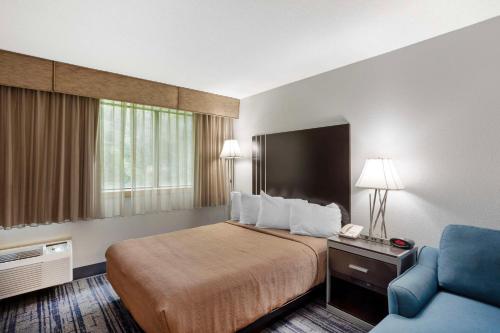 Cama o camas de una habitación en Best Western Plus Reading Inn & Suites