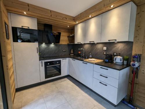 Fotografia z galérie ubytovania "Charmant appartement à Gérardmer avec terrasse, proche lac et pistes, 4 pers, tout inclus" - FR-1-589-475 v destinácii Gérardmer