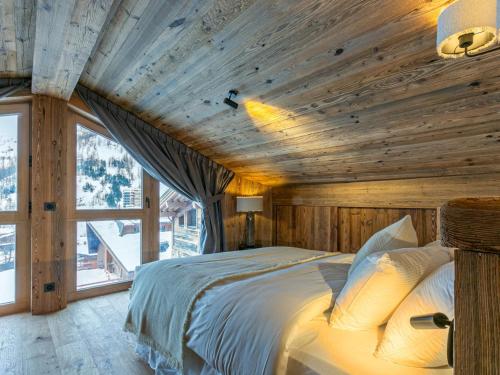 Chalet de luxe lumineux avec panorama, WIFI, garage, balcons et services haut de gamme, Val-d'Isère