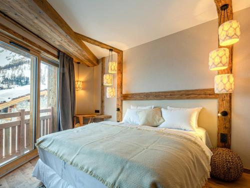 Chalet de luxe lumineux avec panorama, WIFI, garage, balcons et services haut de gamme, Val-d'Isère