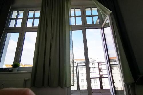 SC 07 by ROCKCHAIR Apartments l SUPERHOST Status l 2,5 Bedrooms Boxspringbeds Balcony Elevator welcomes you! photo 12