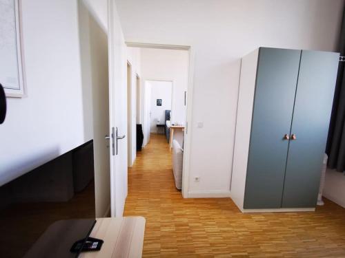 SC 07 by ROCKCHAIR Apartments l SUPERHOST Status l 2,5 Bedrooms Boxspringbeds Balcony Elevator welcomes you! photo 15