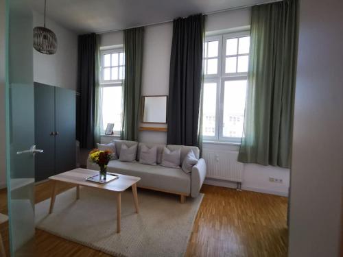 SC 07 by ROCKCHAIR Apartments l SUPERHOST Status l 2,5 Bedrooms Boxspringbeds Balcony Elevator welcomes you! photo 17