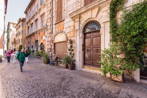 Roma Coronari a 2 minuti da piazza Navona