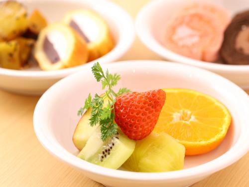 ホテルの敷地内または近くでの食事または食べ物