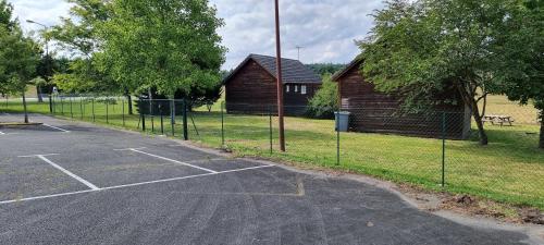 Fotografie z fotogalerie ubytování Chalets Etang sur Arroux v destinaci Étang-sur-Arroux