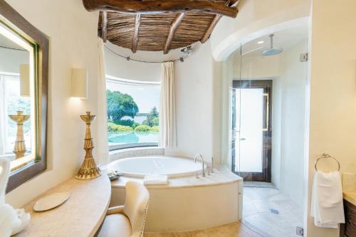 Kúpeľňa v ubytovaní Hotel Pitrizza, Costa Smeralda
