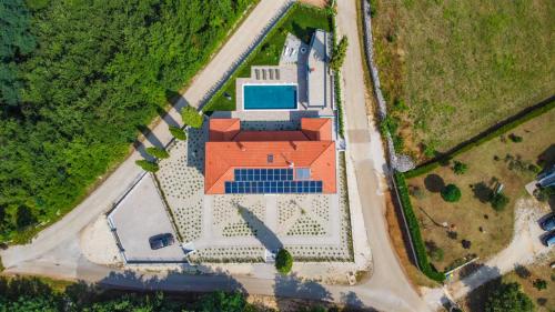 Άποψη από ψηλά του Luxury & Unique Villa Scvola Elementare