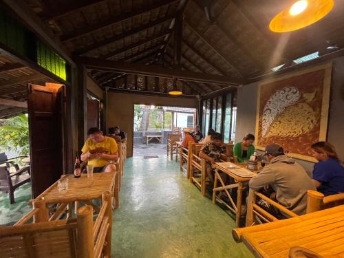 Restoran atau tempat makan lain di Bamboo Garden Resort