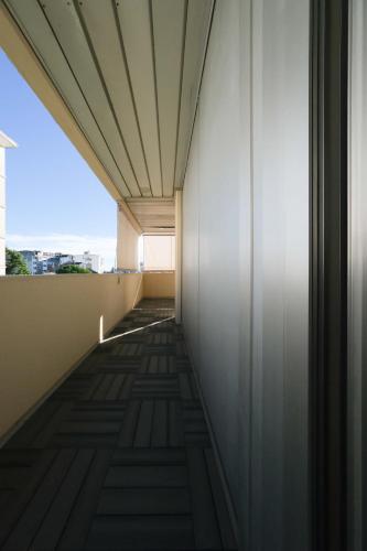 a hallway of a building with a view of the ceiling at Udine FRONTE OSPEDALE in Udine