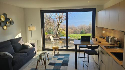 Le Cosy - joliment aménagé - vue magnifique