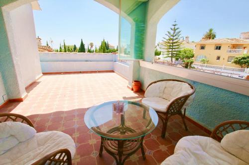 Private Pool Villa by Costarentals - Ref 249