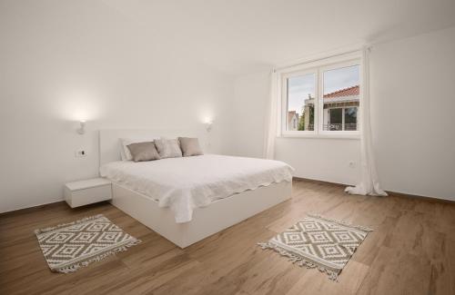 Mango Tourist Apartment