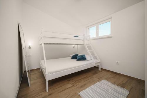 Mango Tourist Apartment