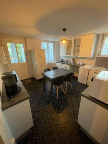 Photo de la galerie de l'établissement Crouy Maison Pittoresque, à Crouy