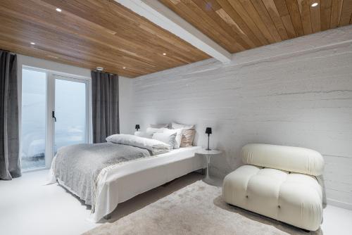 Foto Scandinavian Design Townhouse with Private Sauna 2