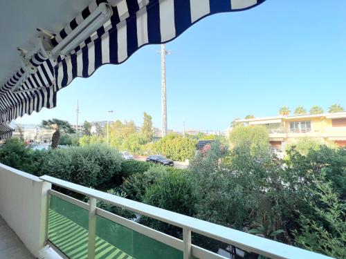 Copacabana beach, by Welcome to Cannes photo 9
