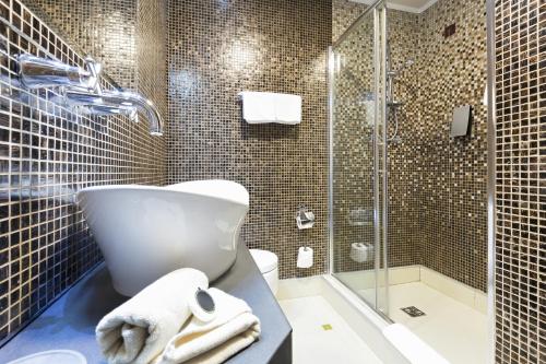 Gallery image of Home Stay Jirr in Rantaualai