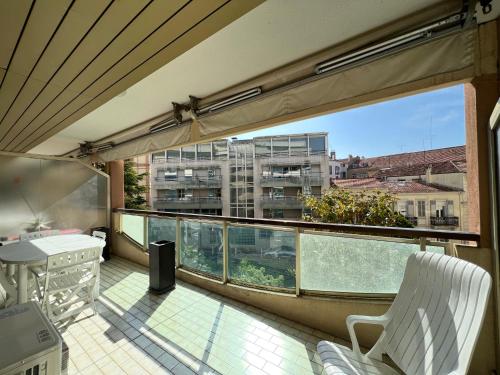 Cannes center 2, by Welcome to Cannes