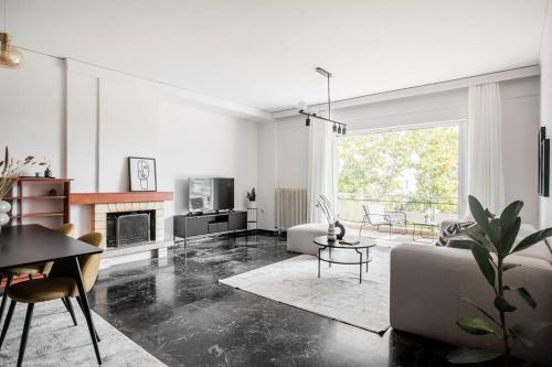 Capacious 3BR apartment in the heart of Marousi