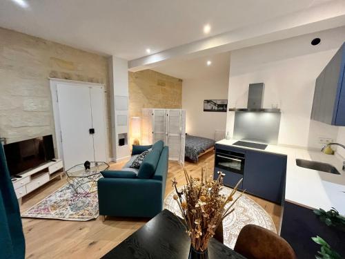Grand studio Loft Vieux Bordeaux
