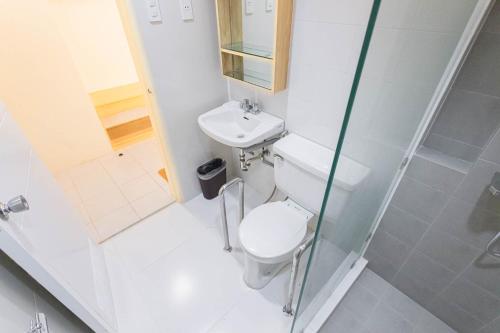 Salle de bains dans l'établissement Etsu Hotel