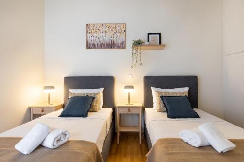 Zephyr 3-Bedroom Apartment in Athens