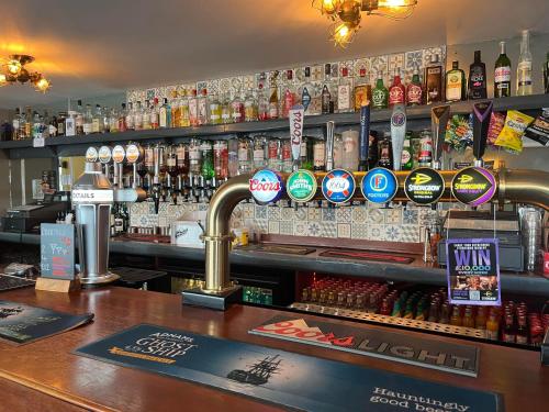 Lounge nebo bar v ubytování Signature, Scratby - Two bed chalet, sleeps 7, free Wi-Fi, bed linen and towels included, pets welcome and onsite entertainment available