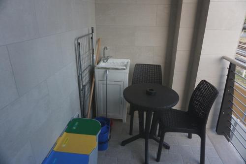 Dapur atau dapur kecil di Albachiara Residence