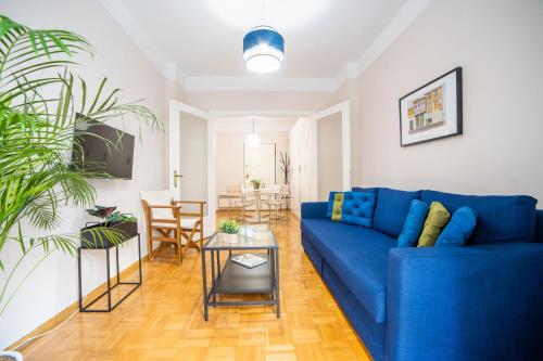 F & B Collection - Flat for 4