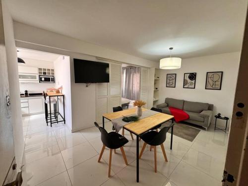 Nhà bếp/bếp nhỏ tại Modern Apartment in Mendoza Capital