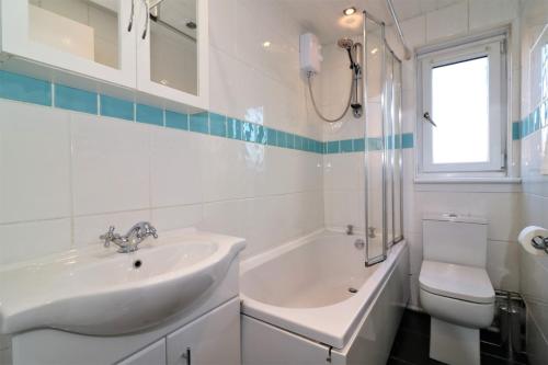 Signature - Shield House – Photos 2