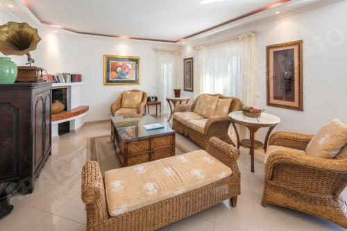 Maio Apartment