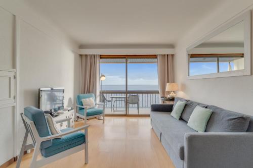 Bahia Top Floor